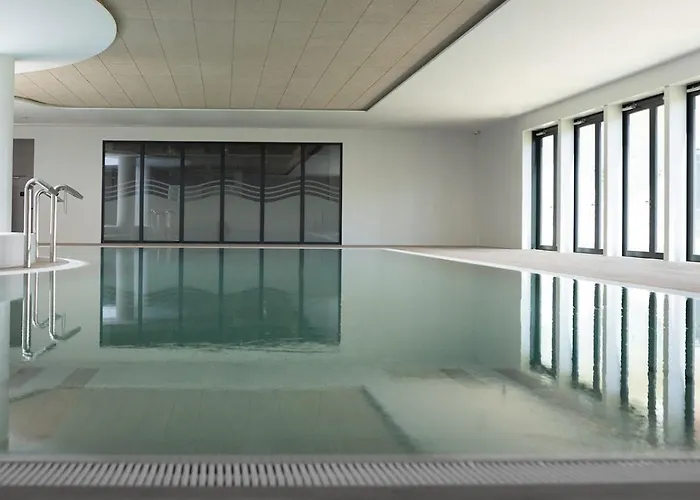 Pinea Premium 4you Baseny I Sauna W Cenie !!!